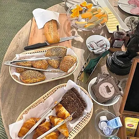 A 호텔